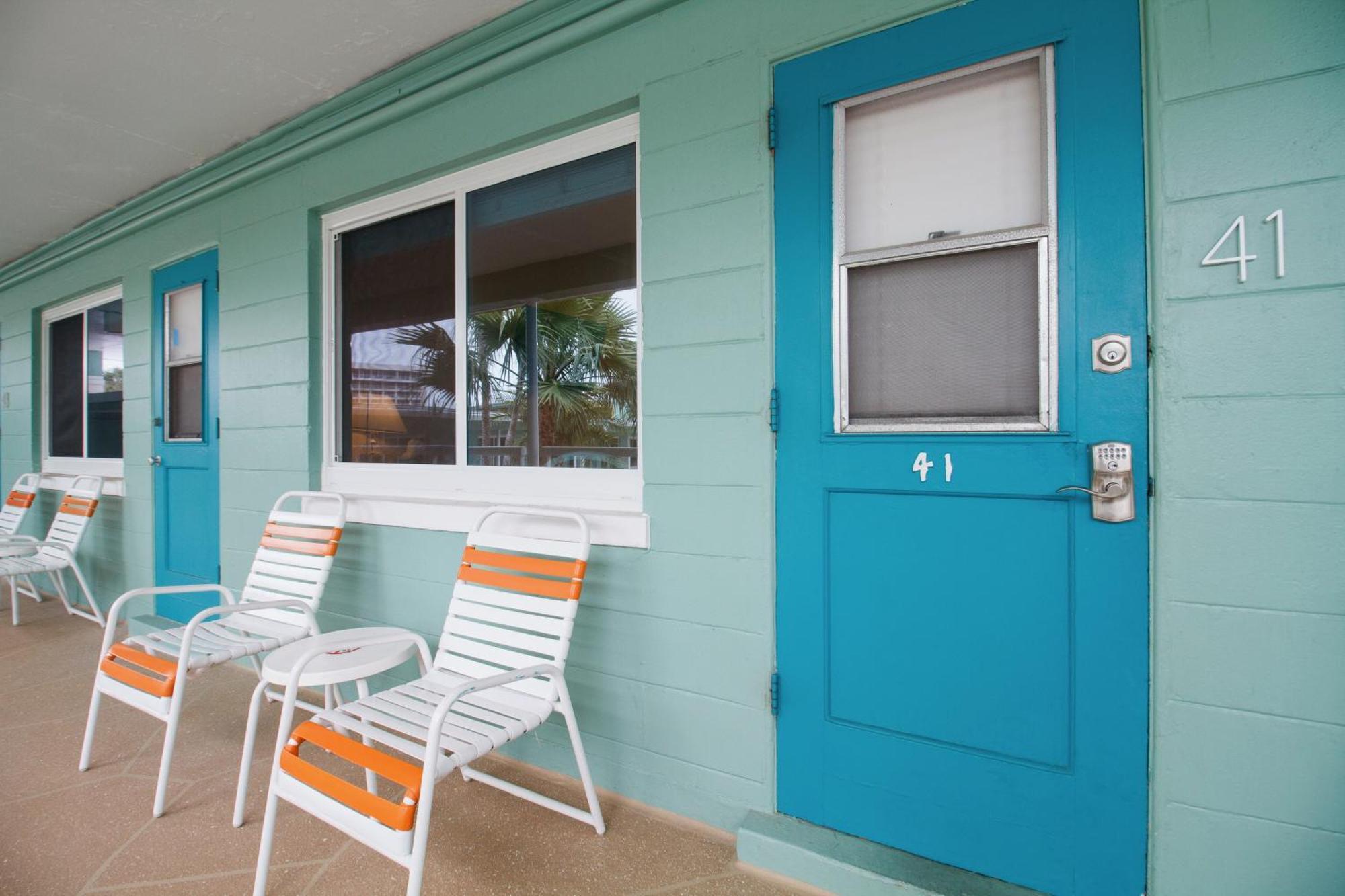 Tropic Terrace #41 - Beachfront Resort St. Pete Beach Exterior foto
